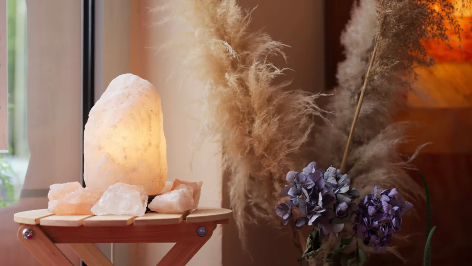 How Do Himalayan Salt Lamps Work?